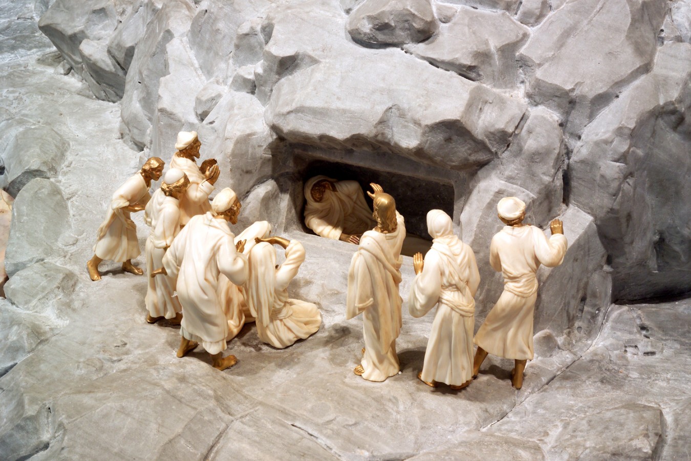 Image result for RESURRECTION LAZARE