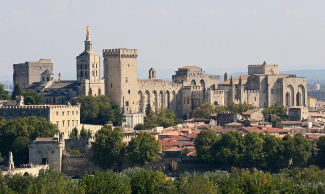 Avignon palais des papes depuis tour philippe le bel by jm rosier 11